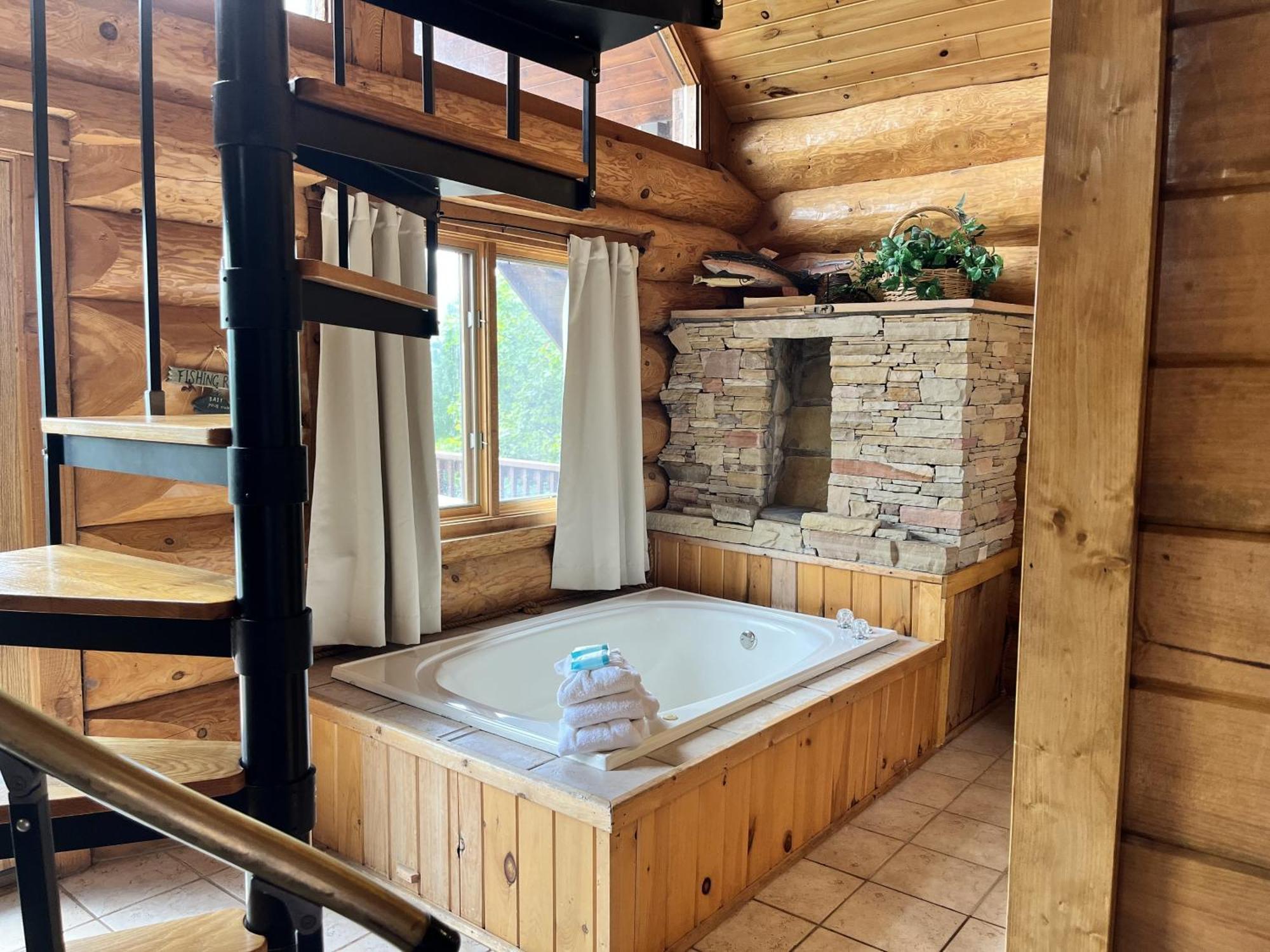 Infinite Views - Secluded With Mountain Views Cabin Gatlinburg Buitenkant foto